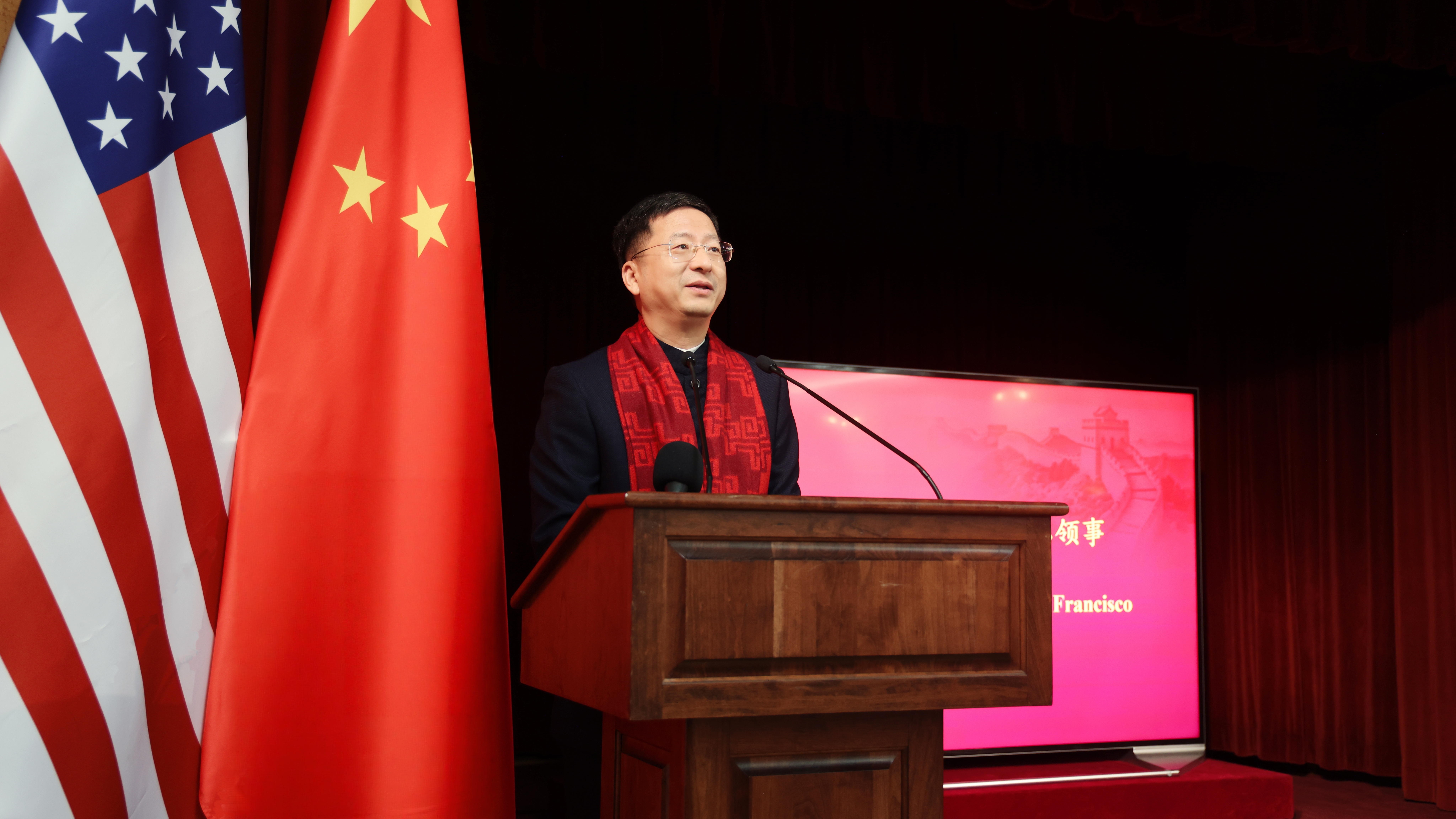 招待会张总讲话.jpg